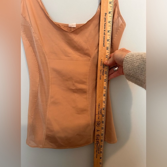 Shapewear - Picture 4 of 8